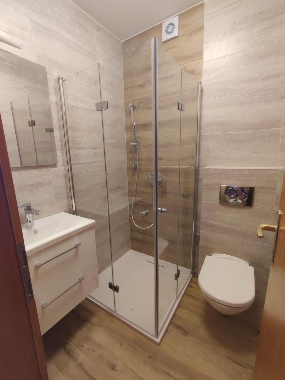 בול Hektorovic Poolside Apartments חדר תמונה